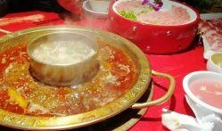 牛油锅底 爆料怎么做视频,制作秘籍大公开，轻松学会爆炒美味