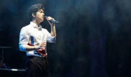 李健爆料明星视频播放时间,明星视频播放时间背后的惊人真相