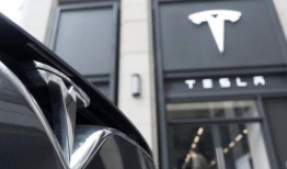 晚玉爆料特斯拉视频,特斯拉神秘视频曝光，技术革新一窥究竟