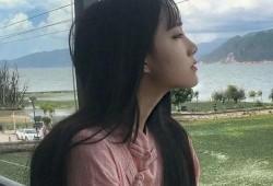 抖音女网红吃瓜二维码,吃瓜二维码背后的惊人真相！”