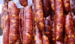 香肠直购爆料怎么做的视频,揭秘香肠制作全过程