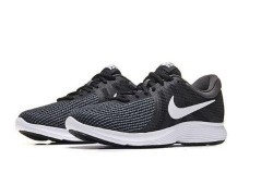 nike最新爆料跑鞋,颠覆跑鞋科技，未来运动新体验