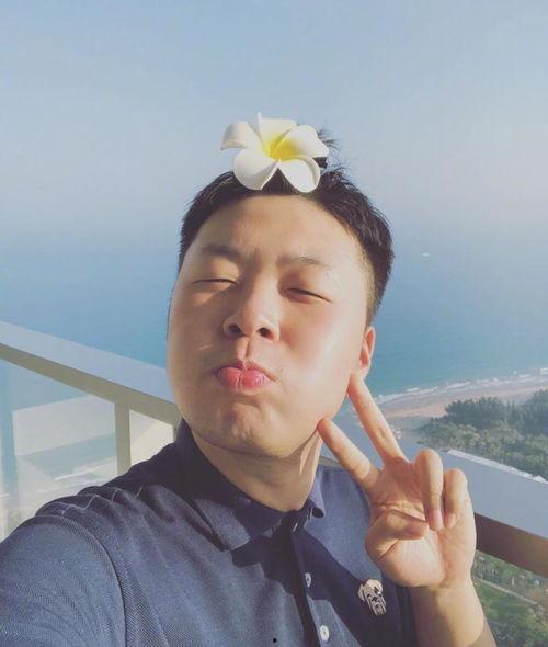 娱乐吃瓜君白莲花女星,娱乐吃瓜君揭秘其背后的真相